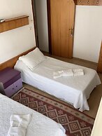 Yuksel Hotel