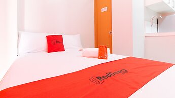 RedDoorz near NAIA Terminal 1