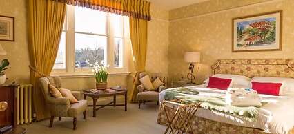 Aylworth Manor
