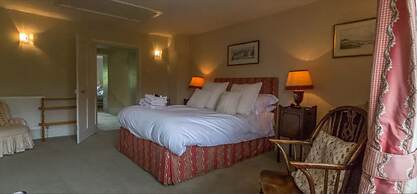 Aylworth Manor