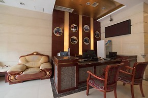 Panda Cub Hotel China West Normal University Branch