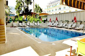 Magi Apart Hotel