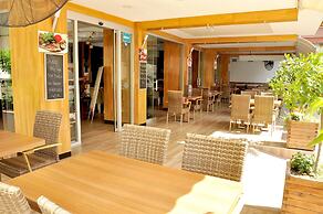 Magi Apart Hotel