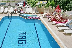 Magi Apart Hotel