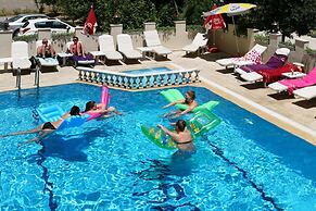 Magi Apart Hotel