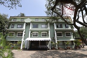 Jaffer Bhai's Brickland Hotel