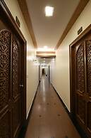 Jaffer Bhai's Brickland Hotel