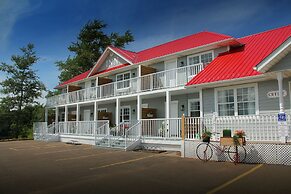 Gateway to Greenwich Suites