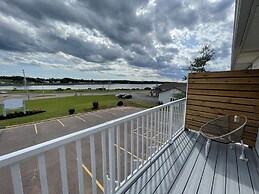 Gateway to Greenwich Suites