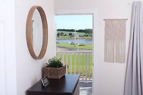 Gateway to Greenwich Suites