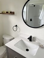 Gateway to Greenwich Suites