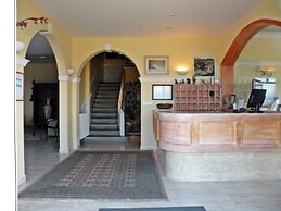 Hotel Rompeolas