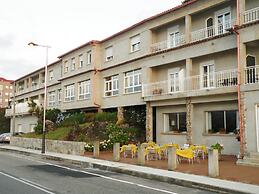 Hotel Rompeolas