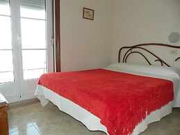 Hotel Rompeolas