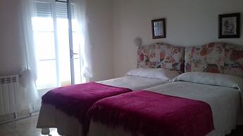 Hotel Rompeolas