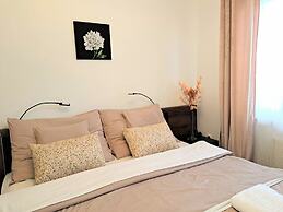 Aparthotel Orient