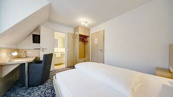 Hotel Bauer Großbettlingen