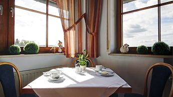 Hotel Bauer Großbettlingen