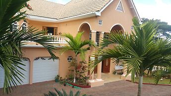 Mountain Top Villa