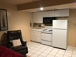 Economy Guest Village and Apartments