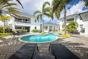 Palm Crest