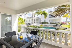 Palm Crest