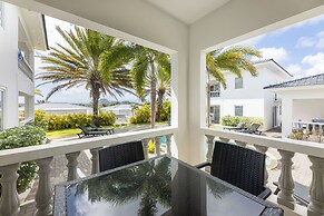 Palm Crest
