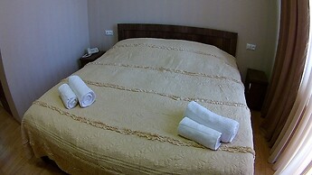 Canyon Hotel