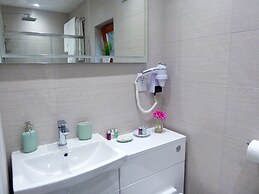 Handywater Cottage B&B
