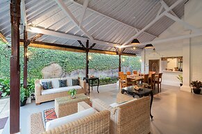 Villa Miracle