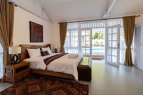 Villa Miracle