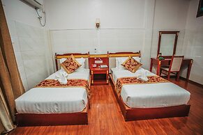 Amber Palace Hotel