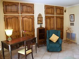 Les Chambres d'Adeline B&B