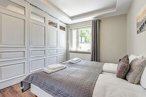 Lion Apartments -Costa Brava Studio