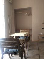 Naples to live