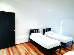 87 Guesthouse