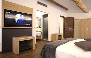 Hotel Corona