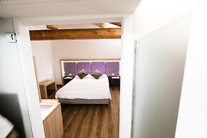 Hotel Corona