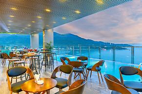 Grand Gold Hotel