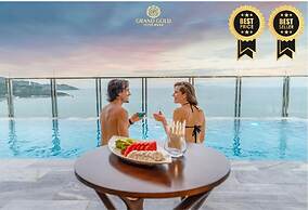 Grand Gold Hotel