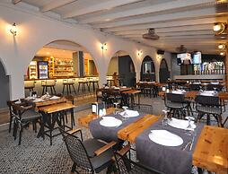 Lale Hotel