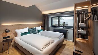 Black Forest Lodge