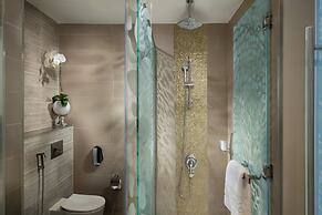 Beach Rotana Residences