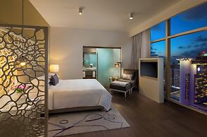 Beach Rotana Residences