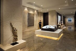 Beach Rotana Residences