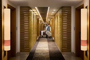Beach Rotana Residences