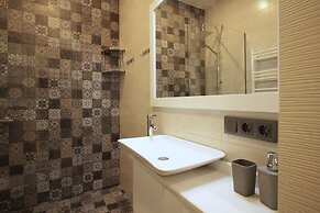 KNJZ Seaview Apartment