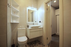 KNJZ Seaview Apartment