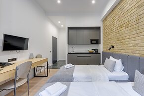 Centrooms Kropivnizkogo