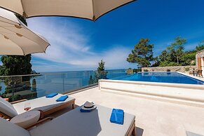 Villa Malo More